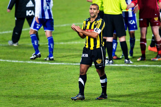 Mohammed Ali Khan, Häcken, depp