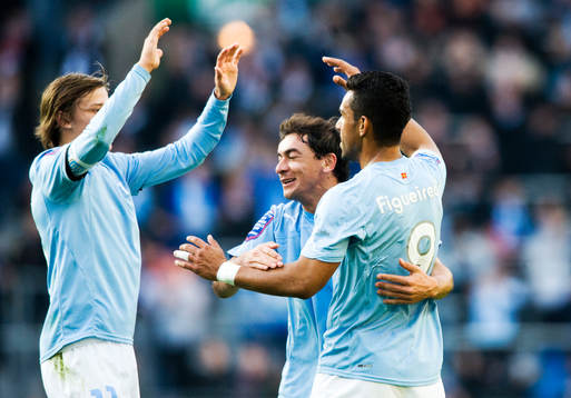 1-0 Wilton Figuieredo, Malmö, som grattas av Simon Thern