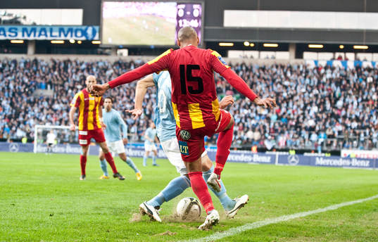 Alessandro Silva Perreira, Syrianska, genre, linje