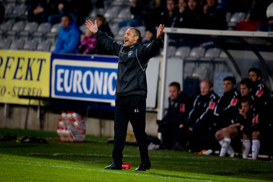Henrik Larsson, tränare Landskrona jubel vid slutsignalen
