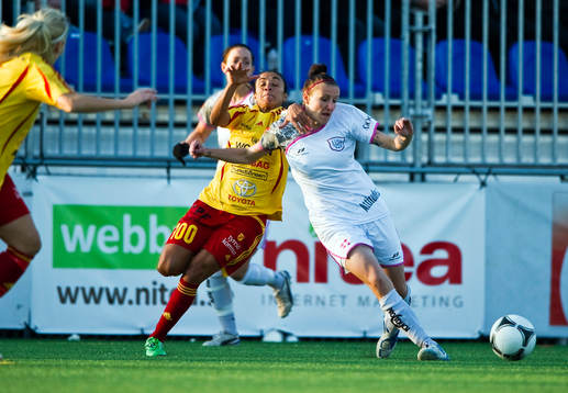 Bläddra bland fler bilder av Fotboll, dam, Damallsvenskan, Tyresö - Malmö