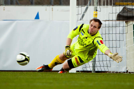 Fredrik Persson, målvakt
