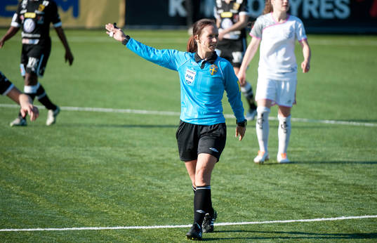 Pernilla Larsson, Domare