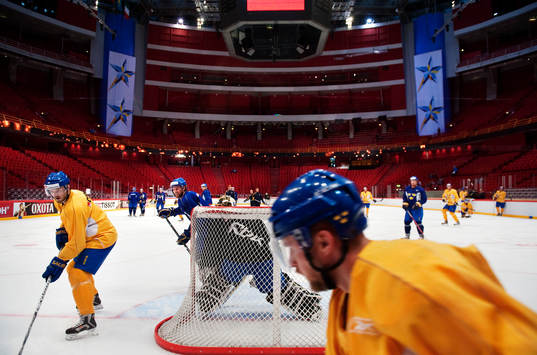 Spelarna tränar i Globen