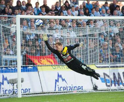 Mattias Asper, målvakt, Mjällby, kan konstatera att