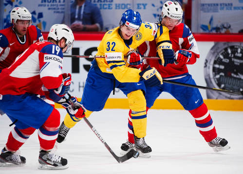 Marcus Krüger, Sverige, kämpar