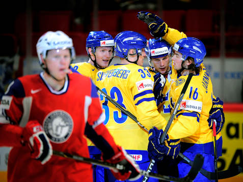 Jakob Silfverberg, Sverige, gjorde 1-0, jubel