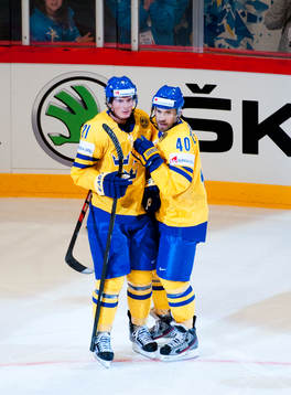 Loui Eriksson och Henrik Zetterberg, Sverige i jubel