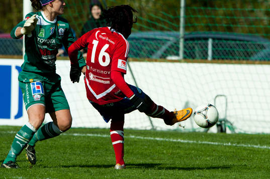 Danesha Adams, Vittsjö, gör mål