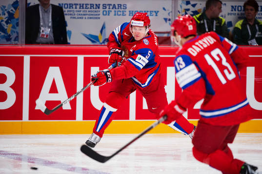 Ilya Nikulin, Ryssland