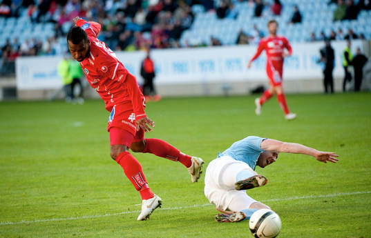 Daniel Larsson, Malmö och Alberis Da Silva, Åtvidaberg.