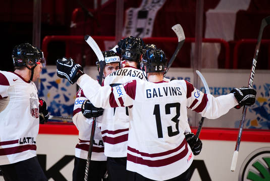 Bläddra bland fler bilder av Ishockey, VM, Tyskland - Lettland