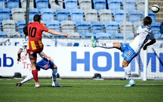 Sharbel Touma, Syrianska gör 0-1 målet