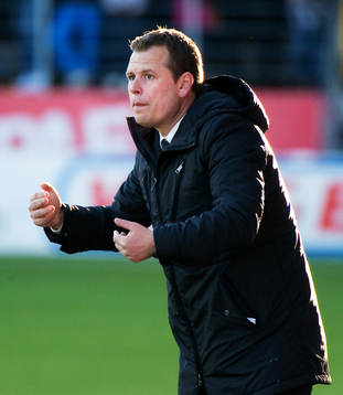 Mikael Stahre, tränare
