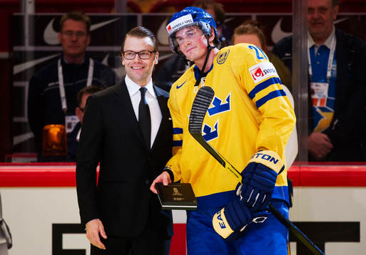 Prins Daniel delade ut priset för Sveriges bästa spelare
