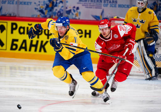 Daniel Alfredsson, Sverige, och Jannik Hansen, Danmark,