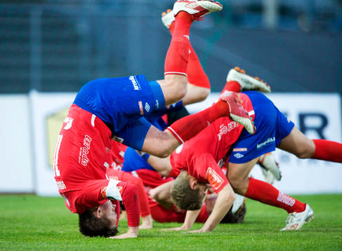 Öster tackade fansen med en kullerbytta