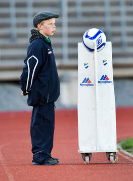 Bollkalle, "Tuffa Viktor"