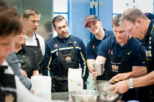 Sverige spelare får laga mat