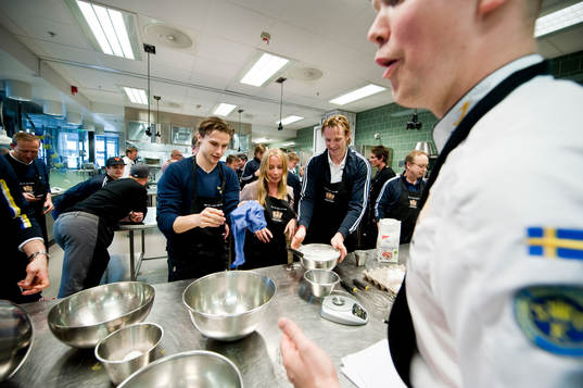 Sverige spelare får laga mat