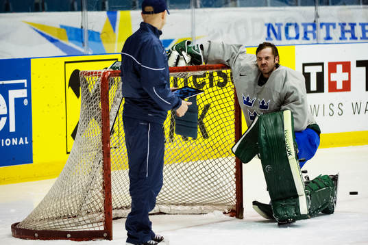 Jhonas Enroth, målvakt