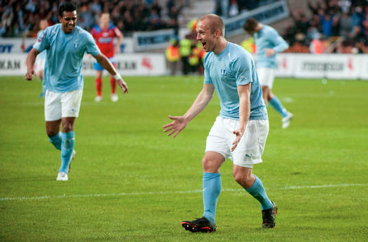Daniel Larsson, Malmö. 1-0. Jubel