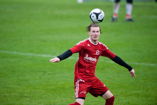 Bläddra bland fler bilder av Fotboll, division 3, IFK Hässleholm - Sillhövda