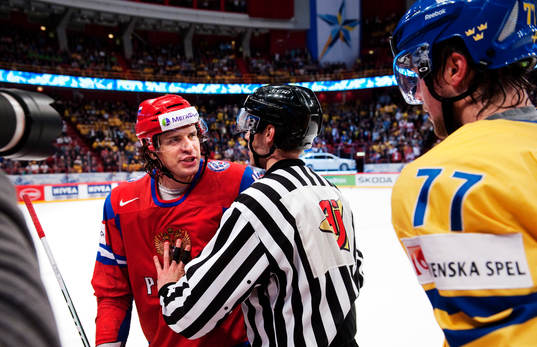 Alexander Svitov, Ryssland, tjafsar med Victor Hedman,