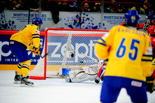 Henrik Zetterberg, Sverige gör 1-2