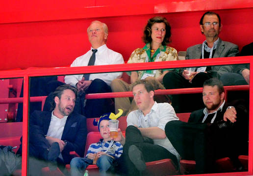 Peter Forsberg på läktaren