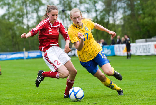 Stina Blackstenius, Sverige och Cecilia Schousboe, Danmark