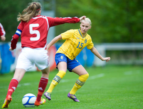 Rebecca Mellqvist, Sverige