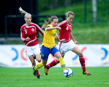 Maja Norrhamn, Sverige (Kristianstad) mot Stine Larsen och