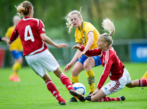 Fotboll, F16, Sverige - Danmark