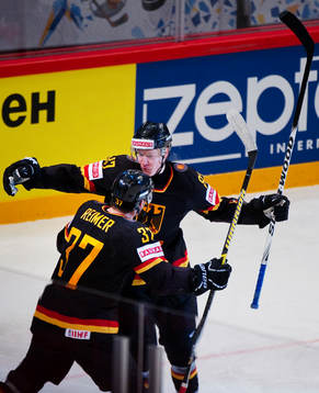 Patrick Reimer och Philip Gogulla, Tyskland, jubel