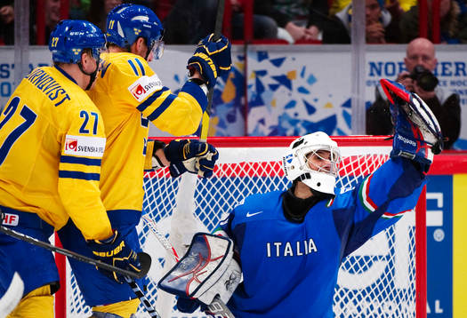 Patric Hörnqvist och Daniel Alfredsson, Sverige, oroar