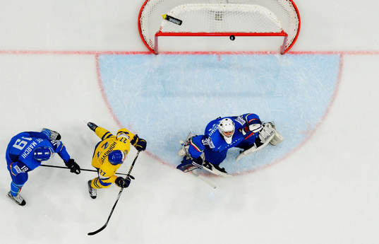 Patric Hörnqvist, Sverige, oroar framför Daniel