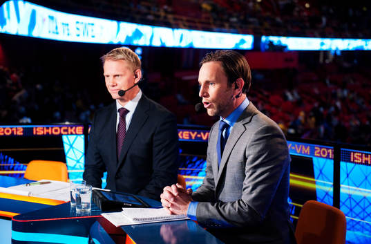 Niklas Wikegård och Peter Jihde i TV4:s studio för