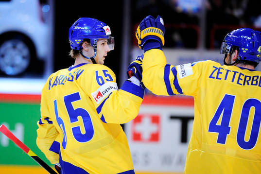 Erik Karlsson och Henrik Zetterberg, Sverige jubel