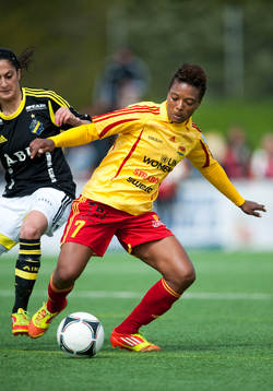 Elaine Moura, Tyresö