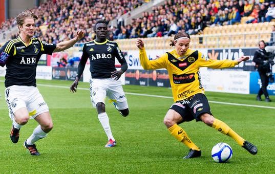 Marton Lorentzson, Lalawele Atakora, AIK, Niklas Hult,