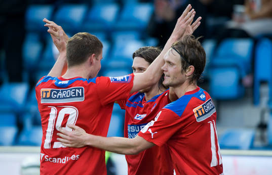 3-2, tvåmålsskytten Daniel Nordmark jubel med Alfred