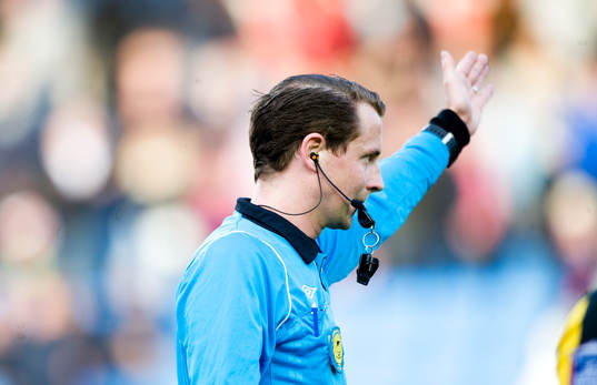 Andreas Ekberg, domare
