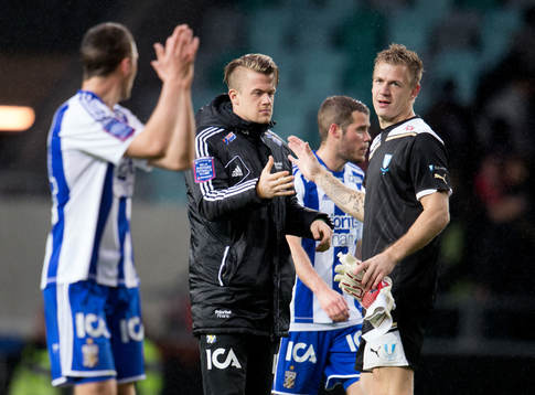 Johan Dahlin, målvakt, Malmö FF, tackar brorsan Erik