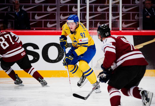 Gabriel Landeskog, Sverige