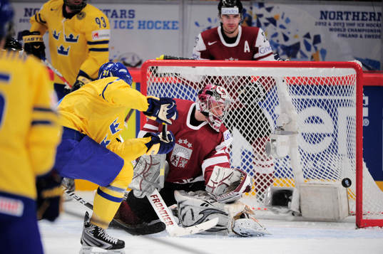 Loui Eriksson, Sverige gör 1-0