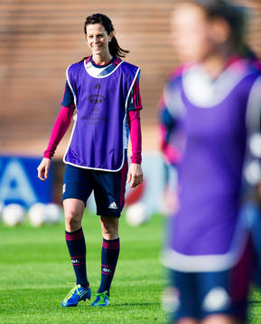 Lotta Schelin, Olympique Lyonnais (Lyon)