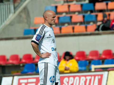 Niclas Carlsson, Brommapojkarn,  depp