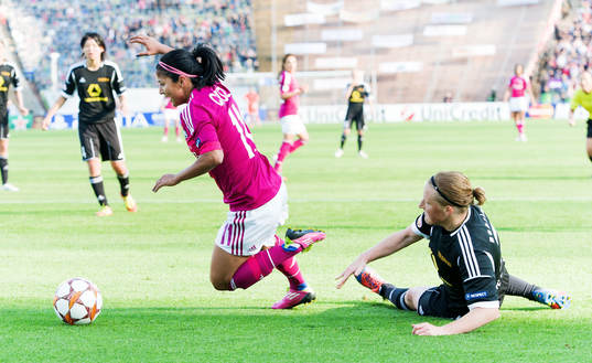 Shirley Cruz Trana, Olympique Lyonnais, faller i