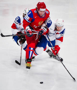 Mathias Olimb och Ole Kristian Tollefsen, Norge, försöker